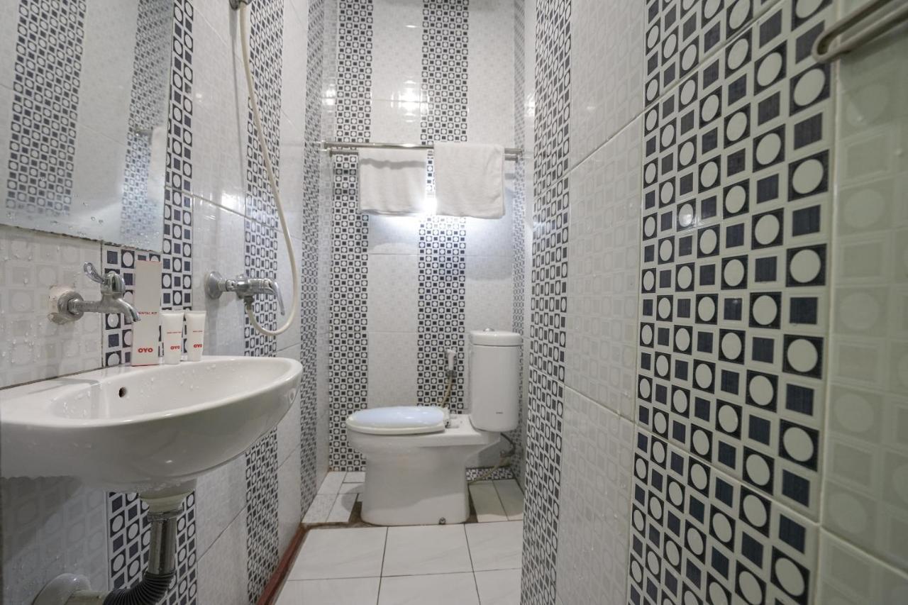 Oyo 1495 Hotel Lendosis Παλεμπάνγκ Εξωτερικό φωτογραφία