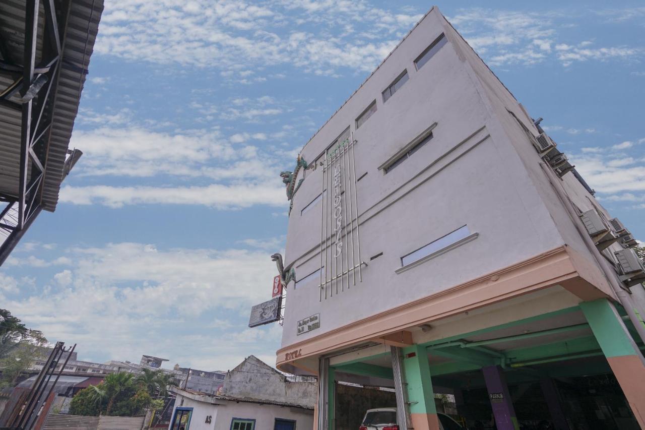 Oyo 1495 Hotel Lendosis Παλεμπάνγκ Εξωτερικό φωτογραφία
