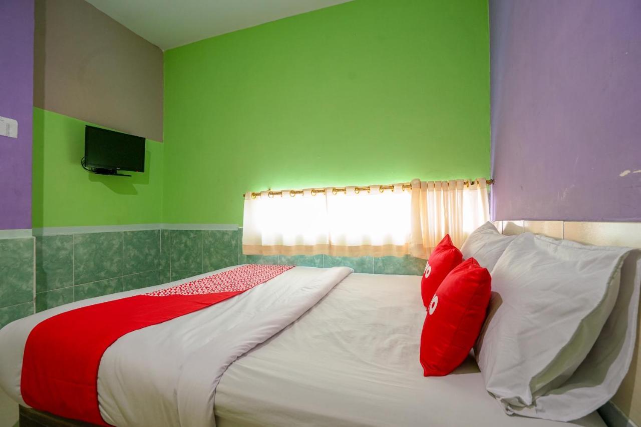 Oyo 1495 Hotel Lendosis Παλεμπάνγκ Εξωτερικό φωτογραφία