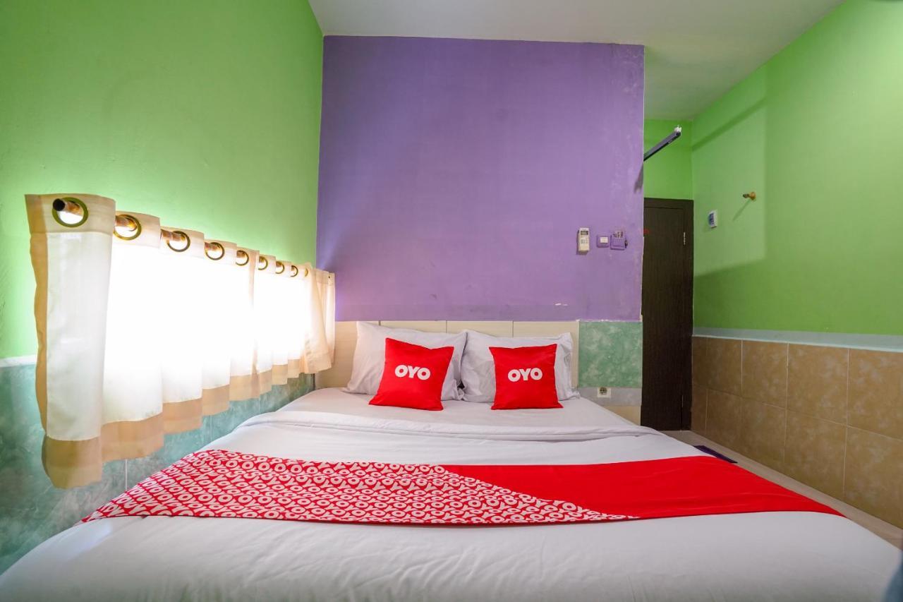 Oyo 1495 Hotel Lendosis Παλεμπάνγκ Εξωτερικό φωτογραφία
