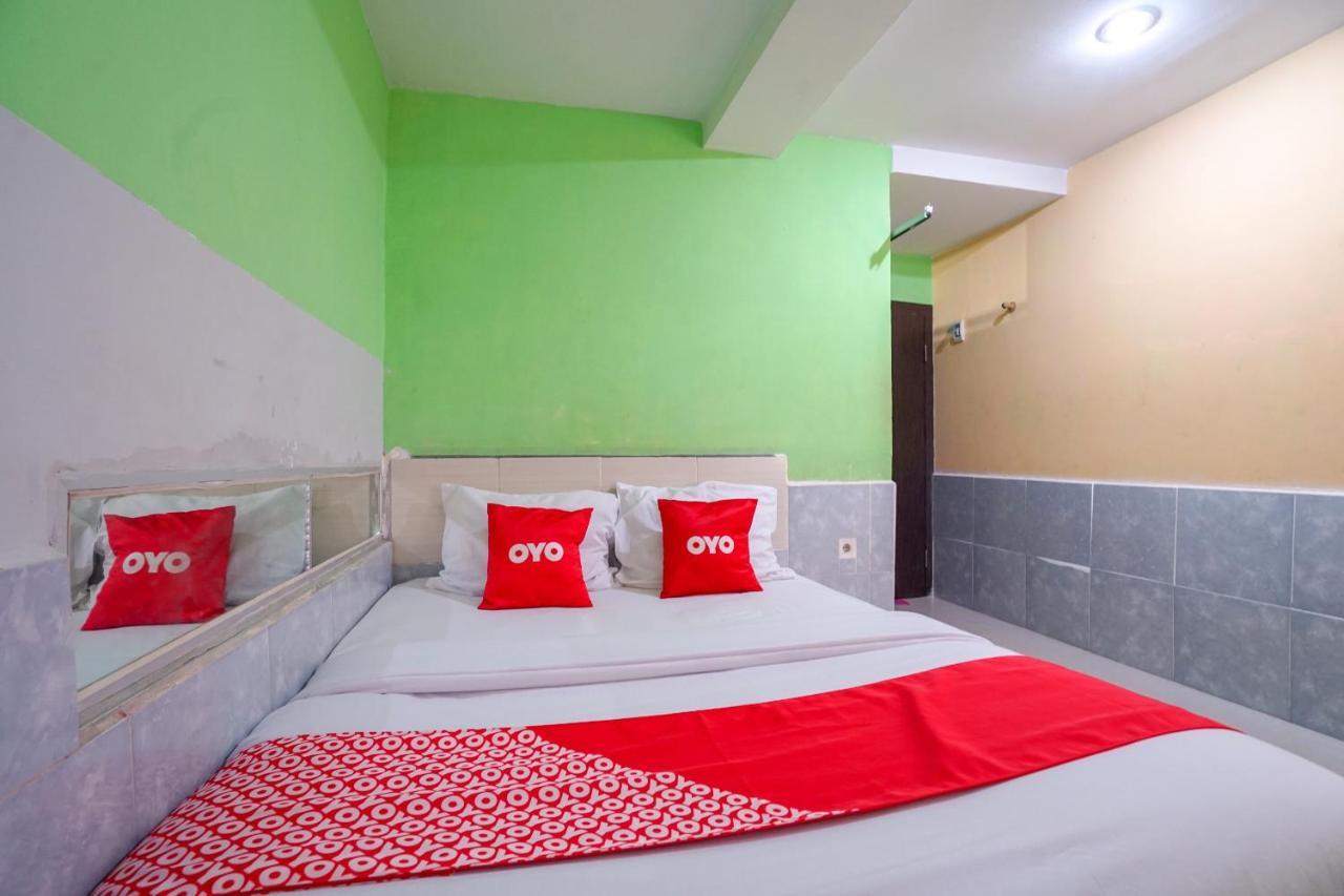 Oyo 1495 Hotel Lendosis Παλεμπάνγκ Εξωτερικό φωτογραφία