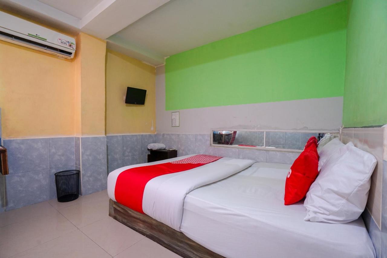 Oyo 1495 Hotel Lendosis Παλεμπάνγκ Εξωτερικό φωτογραφία