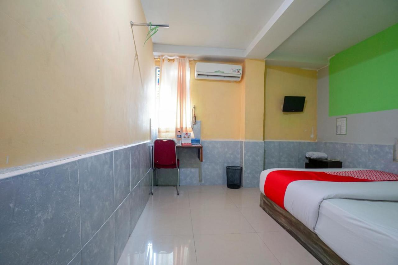 Oyo 1495 Hotel Lendosis Παλεμπάνγκ Εξωτερικό φωτογραφία