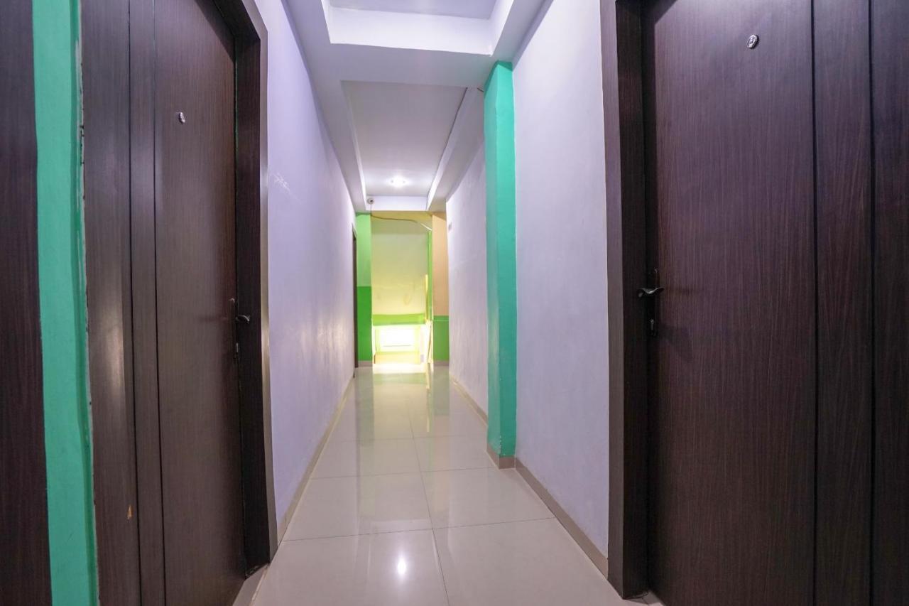 Oyo 1495 Hotel Lendosis Παλεμπάνγκ Εξωτερικό φωτογραφία