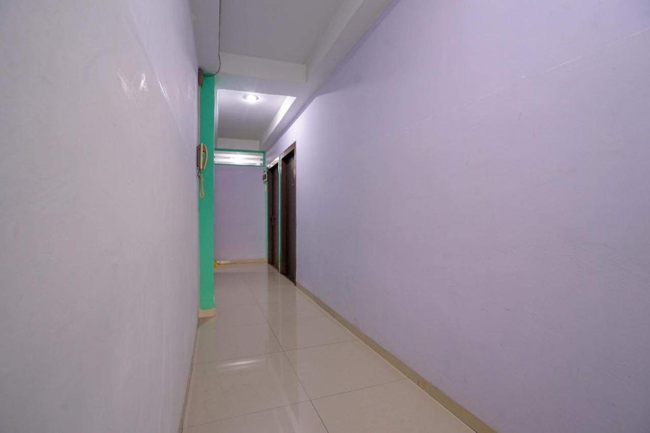 Oyo 1495 Hotel Lendosis Παλεμπάνγκ Εξωτερικό φωτογραφία